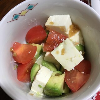 簡単豆腐サラダ
